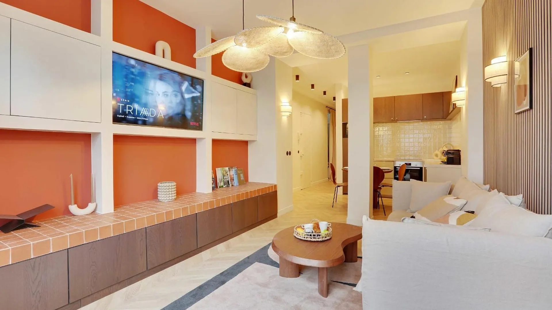 Charming Apartment -2Br-6P- Montmartre Paris France